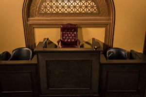 courtroom-standing-set-in-la